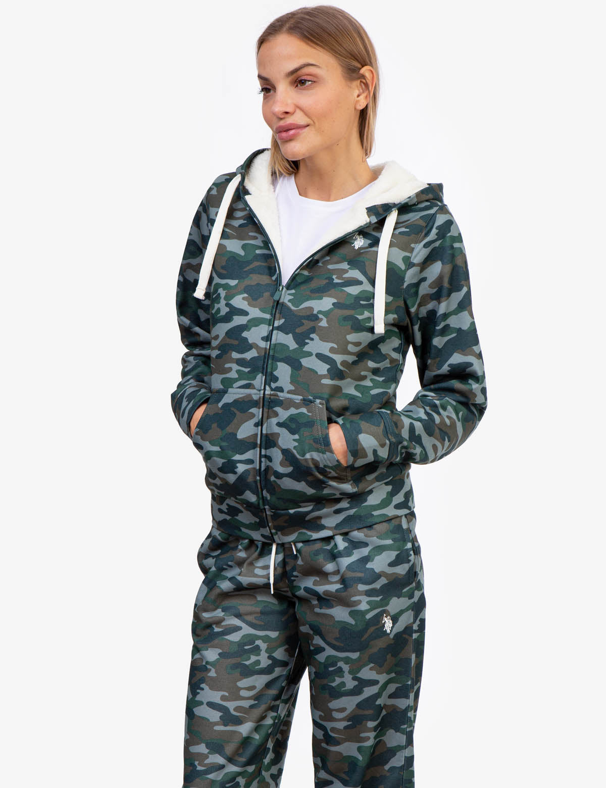 Camo Sherpa Lined Zip Hoodie with Kangaroo Pockets | Outdoor Wear