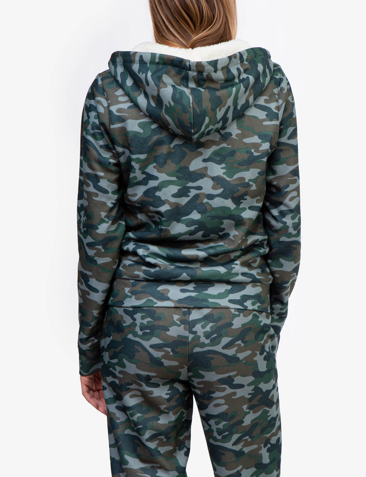 Camo Sherpa Lined Zip Hoodie with Kangaroo Pockets | Outdoor Wear