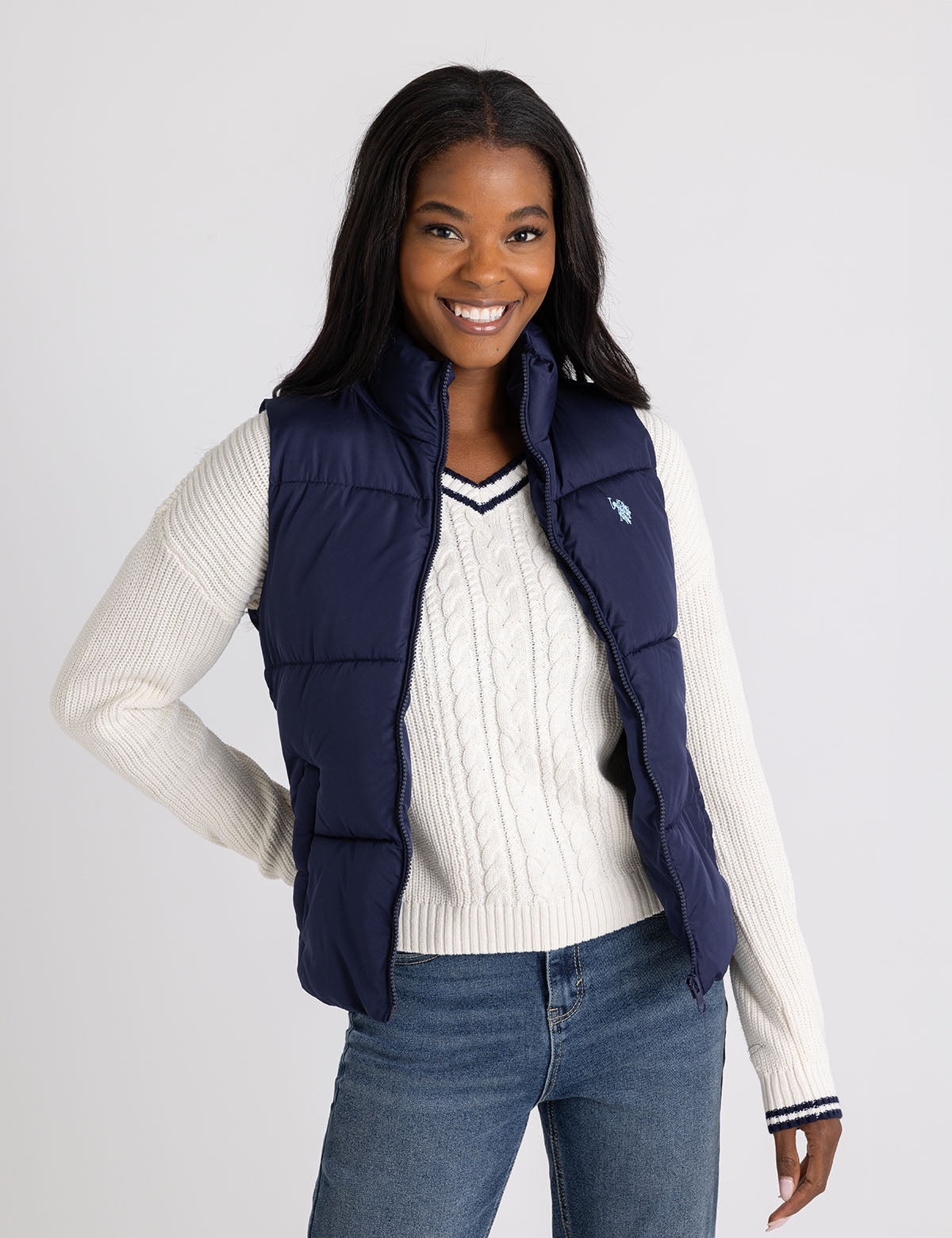 Classic Puffer Vest with Zip Pockets for Men & Women | Outdoor Wear