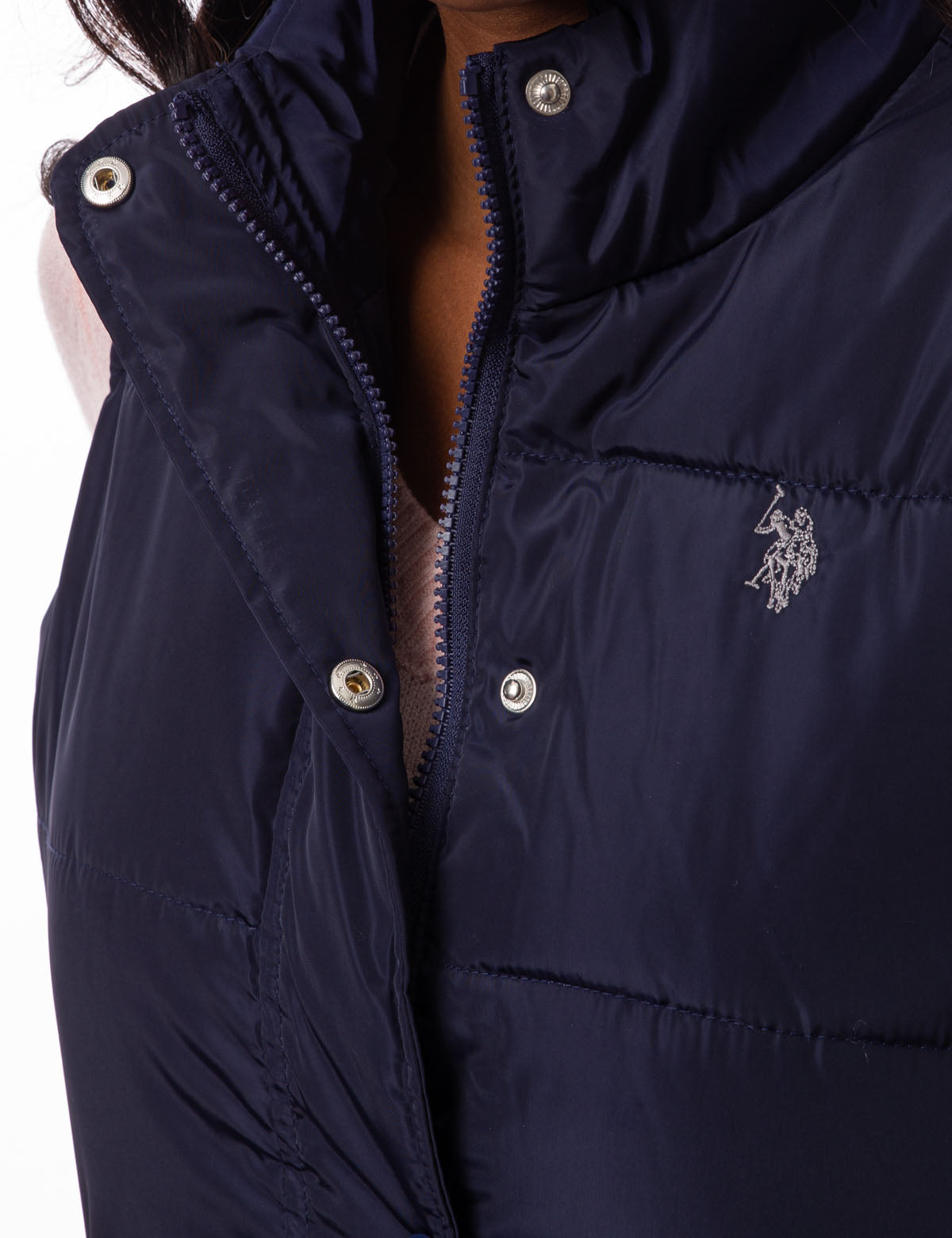 Classic Sleeveless Vest with Zipper & Pockets | Mock Neck Design