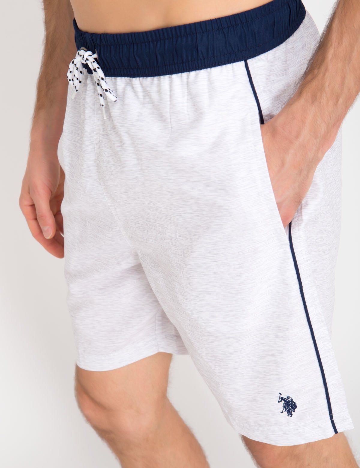 Contrast Waist Swim Trunks with Mesh Lining & Pockets | Quick-Dry