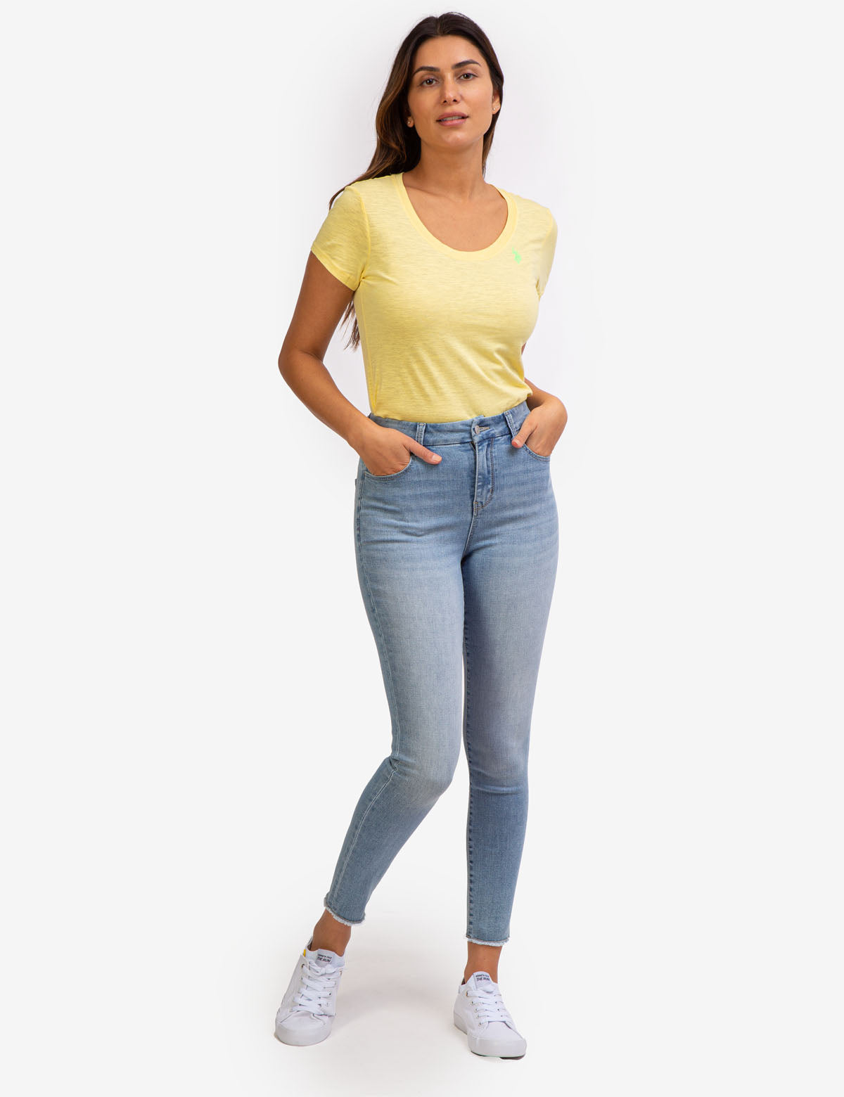 High Rise Curvy Jegging with Distressed Knees & Pockets | Ultry
