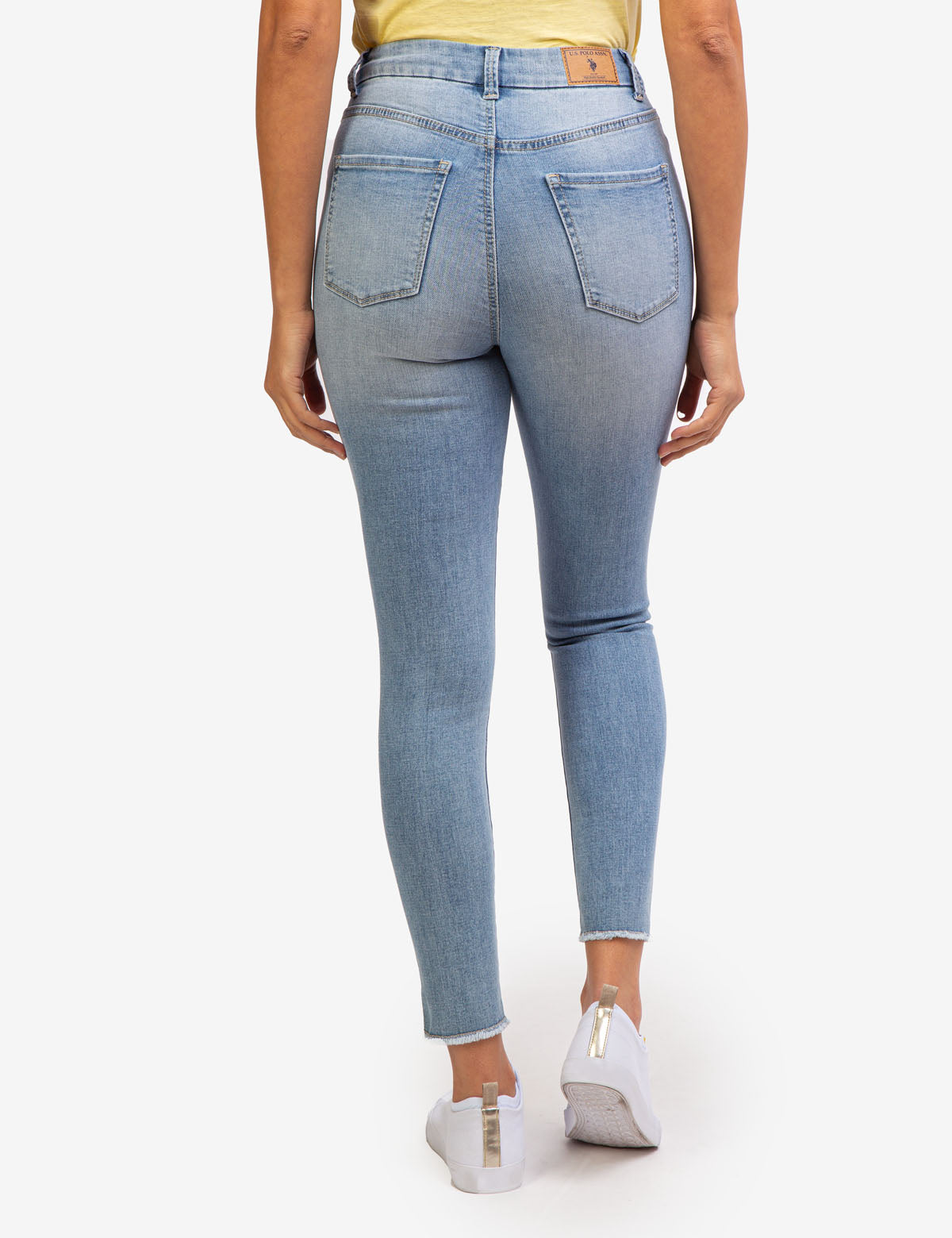 High Rise Curvy Jegging with Distressed Knees & Pockets | Ultry