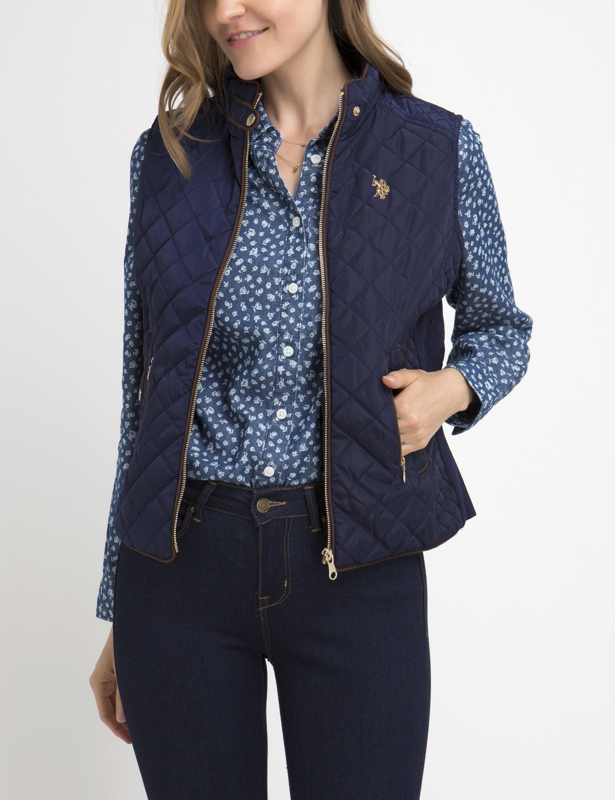 Diamond Quilted Knit Vest with Zip & Side Pockets | Sleeveless