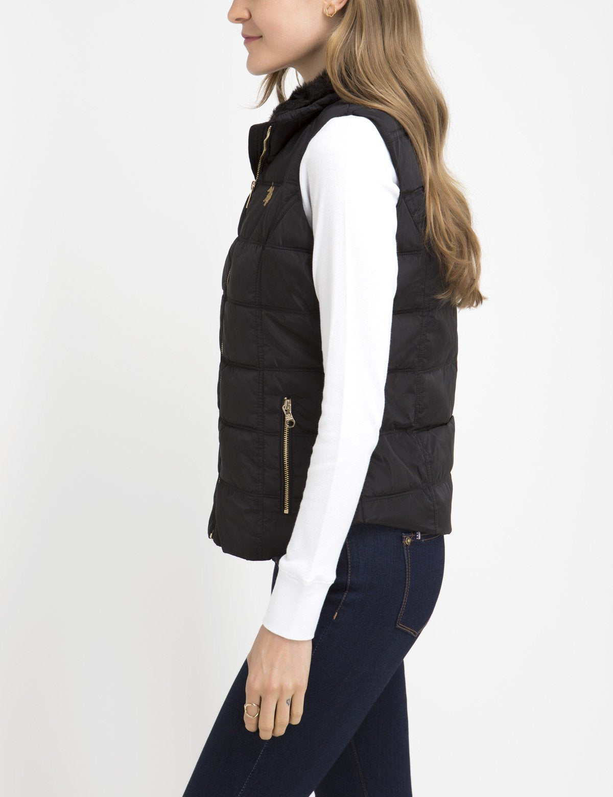 Faux Fur Collar Vest for Women with Zip & Pockets | Cozy Winter Style