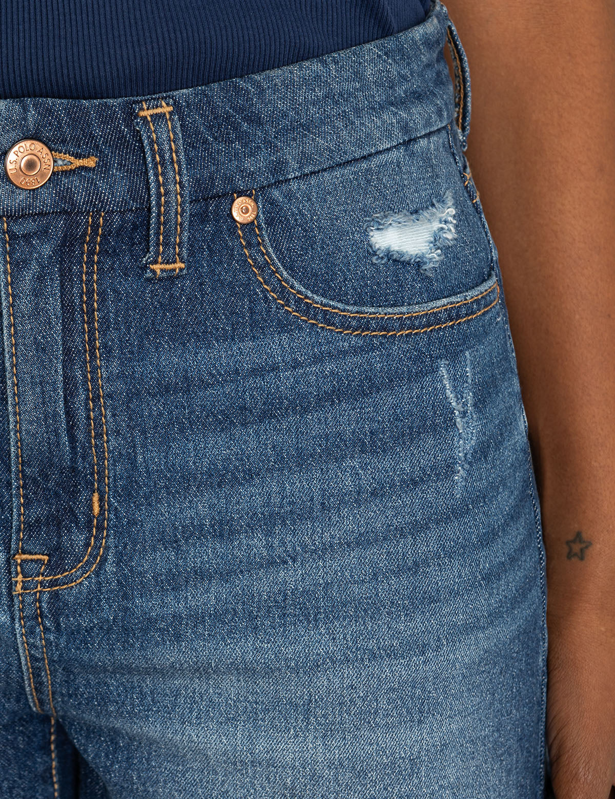 High Rise Curvy Shorts with Raw Hem | Comfort Fit Denim