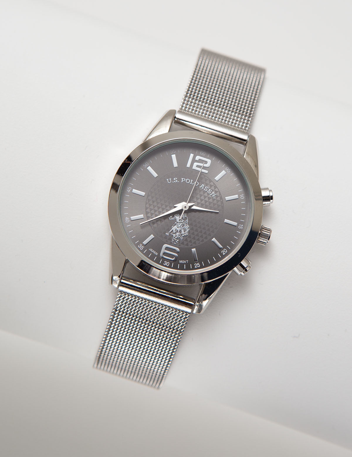 His & Hers Mesh Strap Watch Set with Glass Dial | Silver Analog