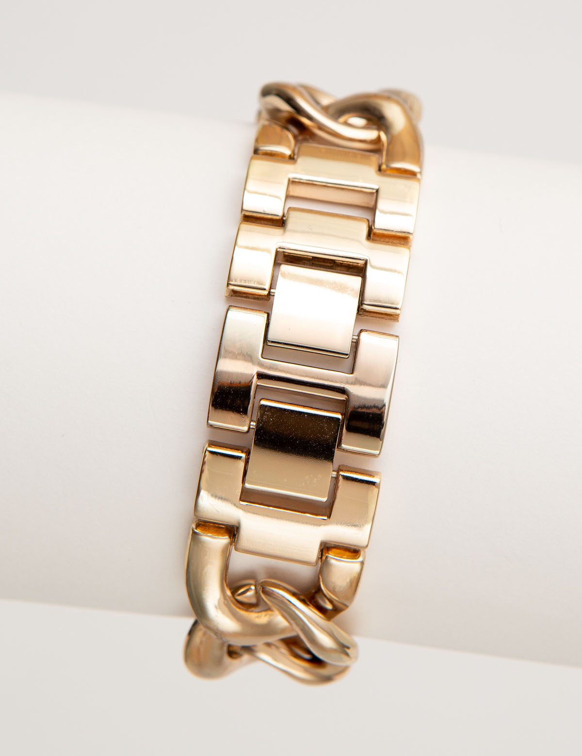 Gold-Tone Chain Bracelet Watch for Women with Sunray Dial | Elegant & Adjustable