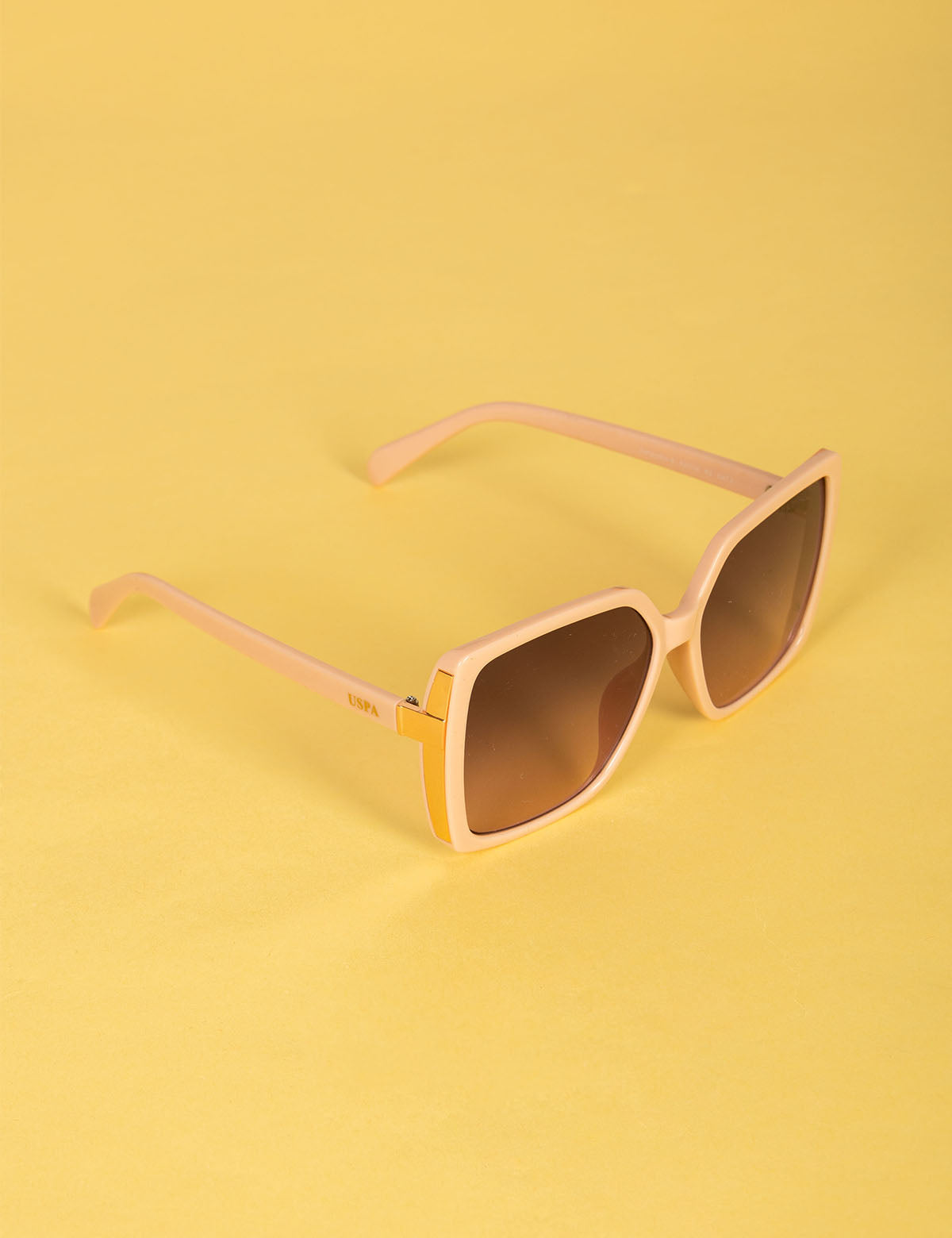Retro Oversized Sunglasses for Women with UV400 Protection | Vintage Style