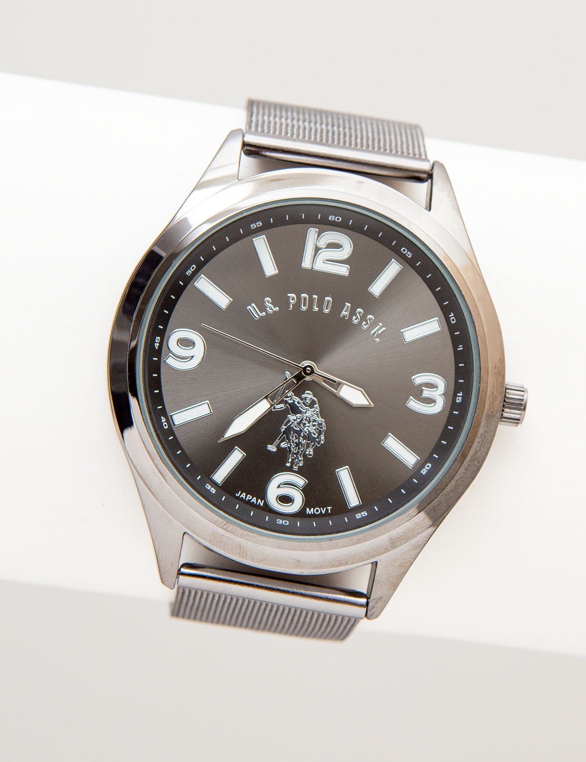 Gunmetal Mesh Bracelet Watch for Men | Stylish & Durable