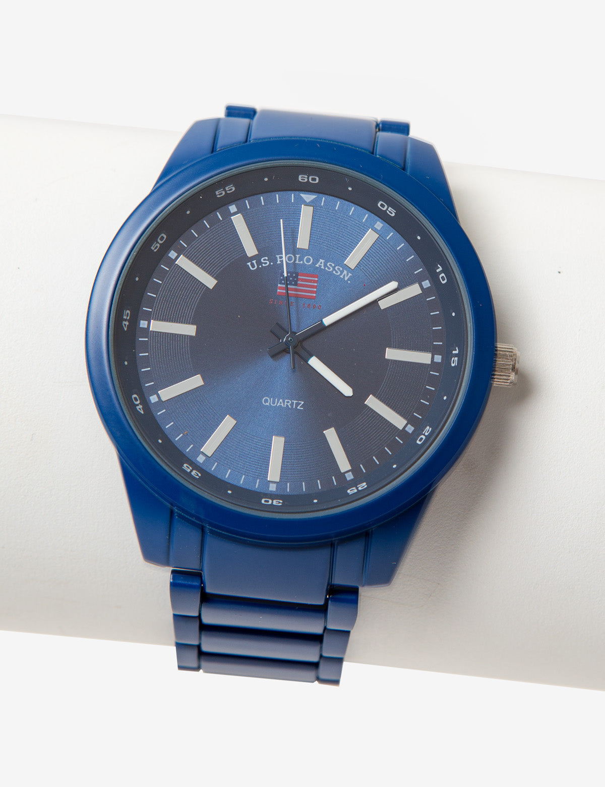 Navy Blue Analog Bracelet Watch for Men | Waterproof & Stylish