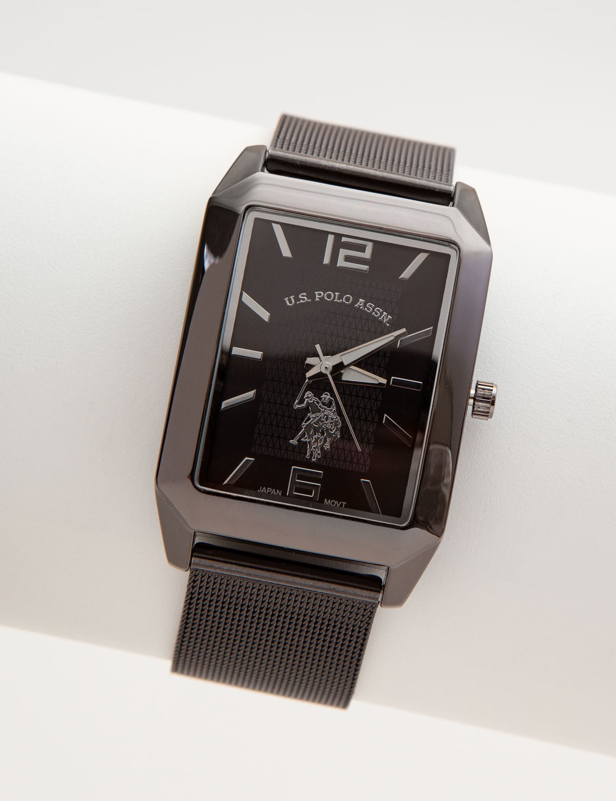 Square Face Men's Watch with Mesh Strap | Classic Style