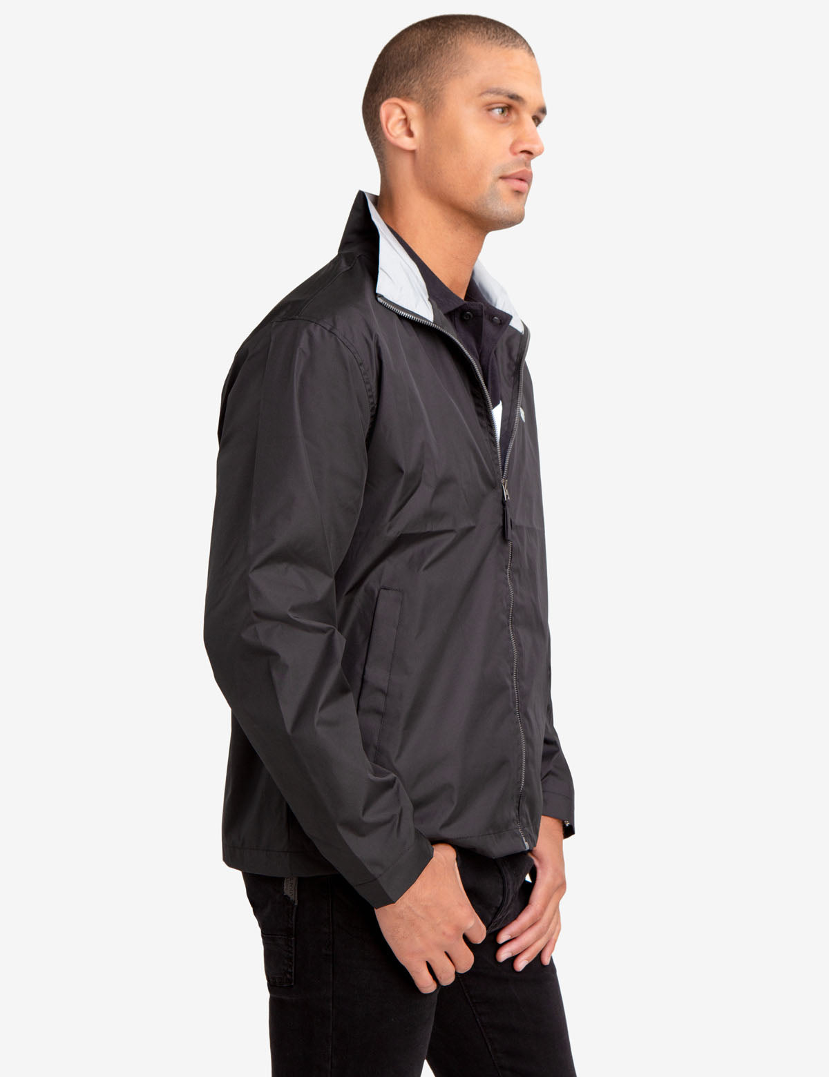 Mesh-Lined Windbreaker Jacket with Front Pockets | Lightweight & Breathable
