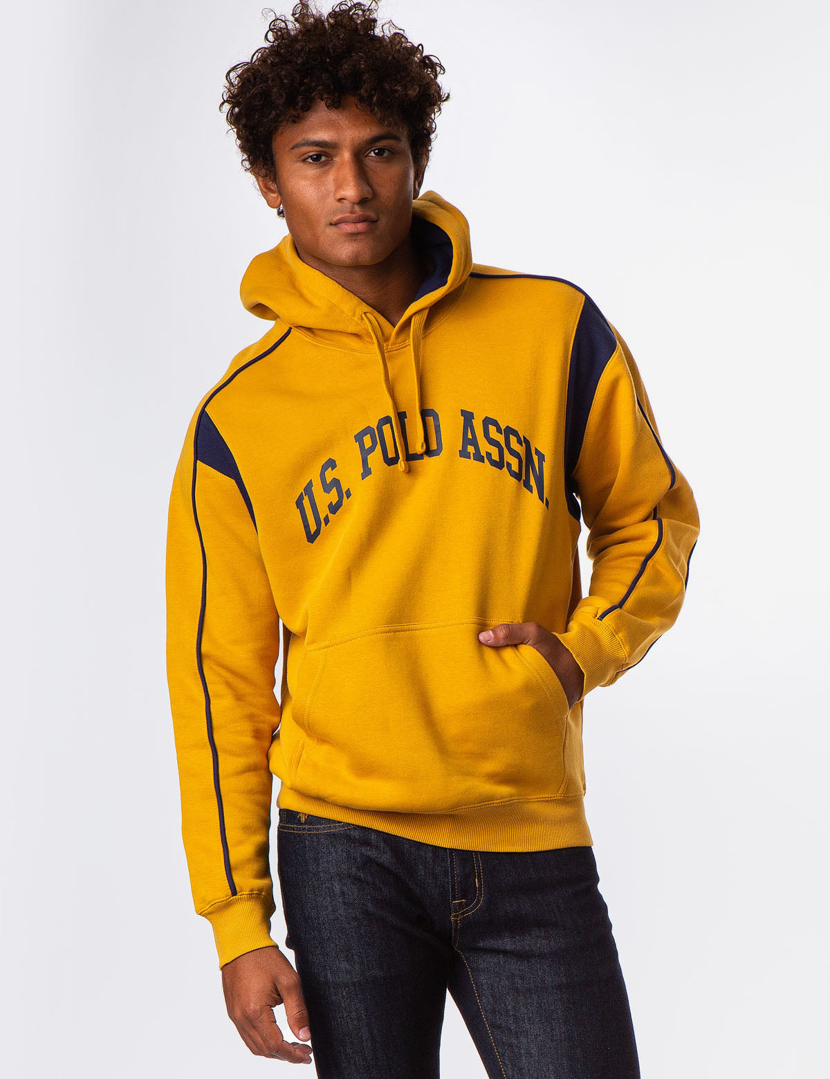 Contrast Piping Hoodie with Kangaroo Pockets | U.S. POLO ASSN.