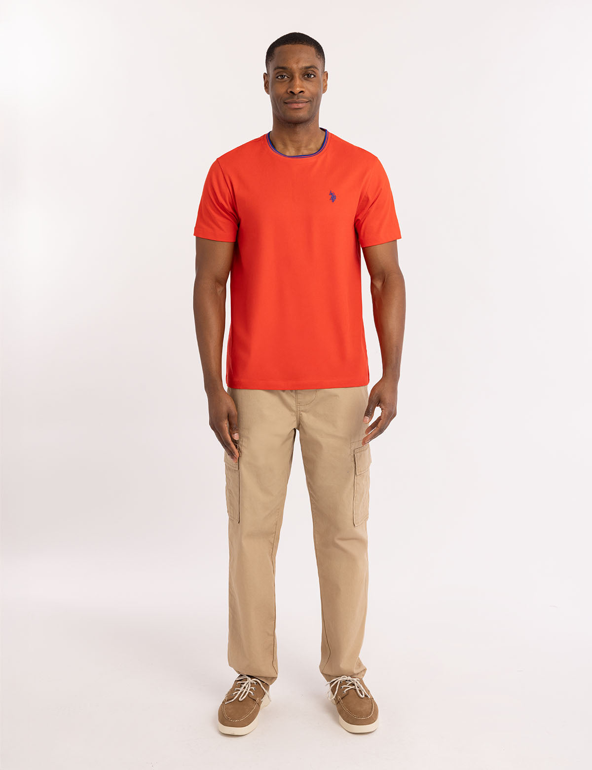 Classic Crew Neck T-Shirt with Contrast Tipping | Timeless Style