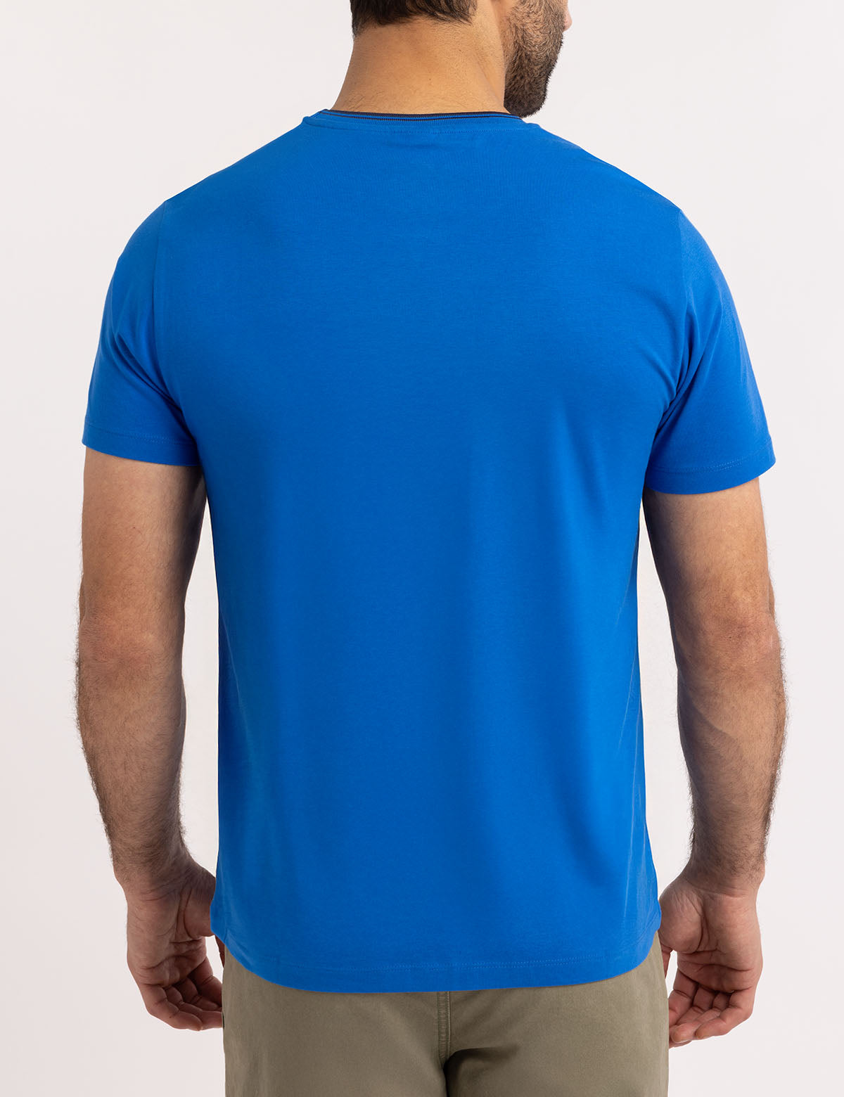 Classic Crew Neck T-Shirt with Contrast Tipping | Timeless Style