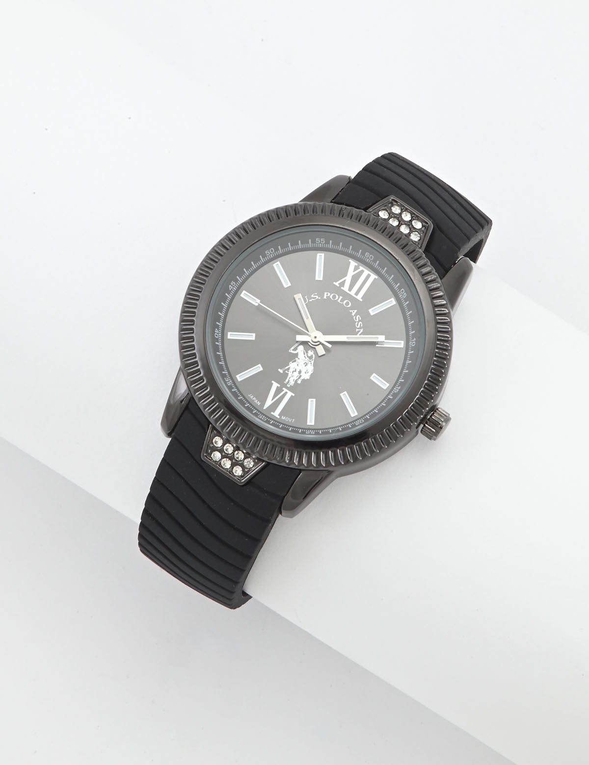 Women's Sport Watch with Analog Display | Stylish & Durable