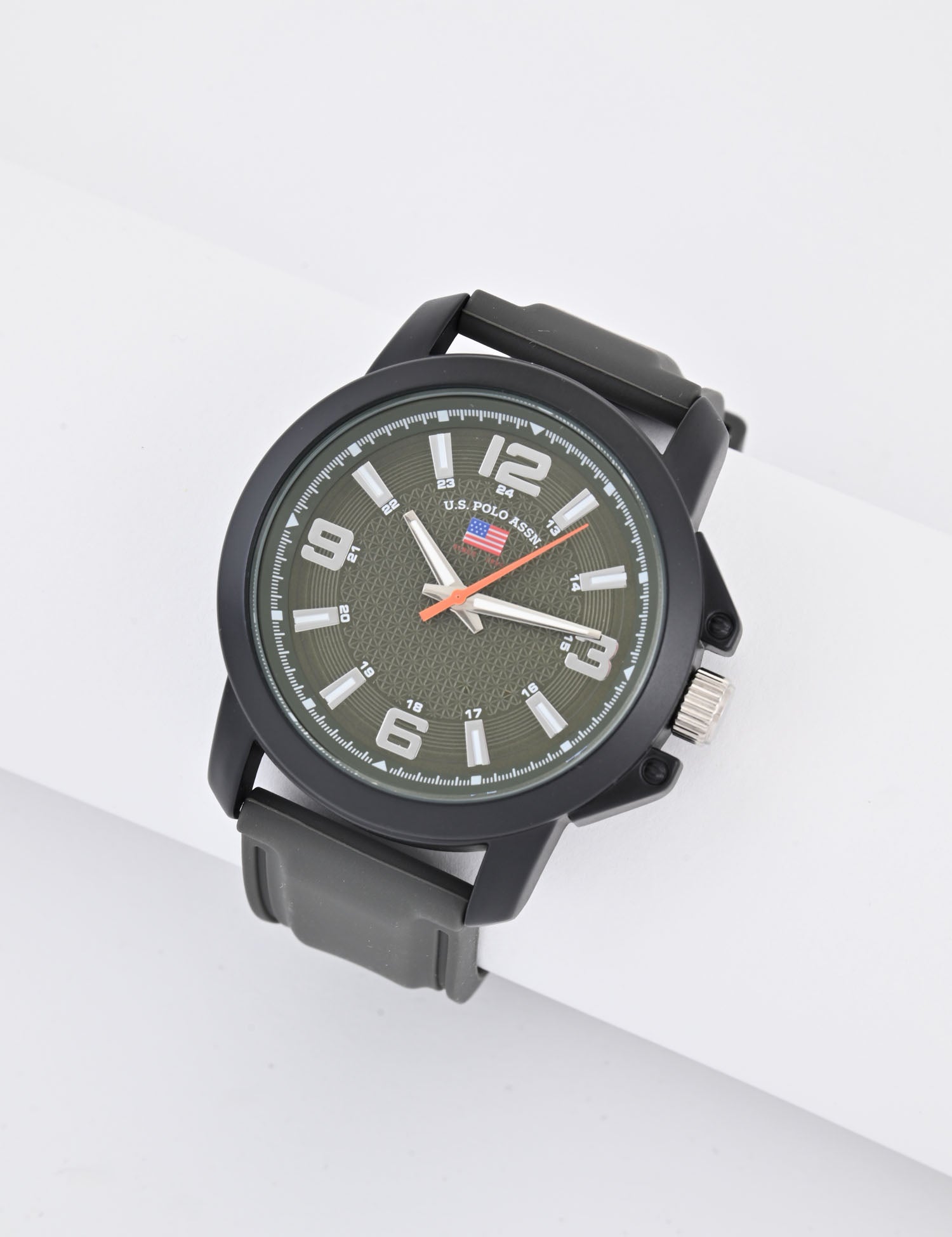 Black Strap Green Face Analog Watch for Men | Classic Timepiece