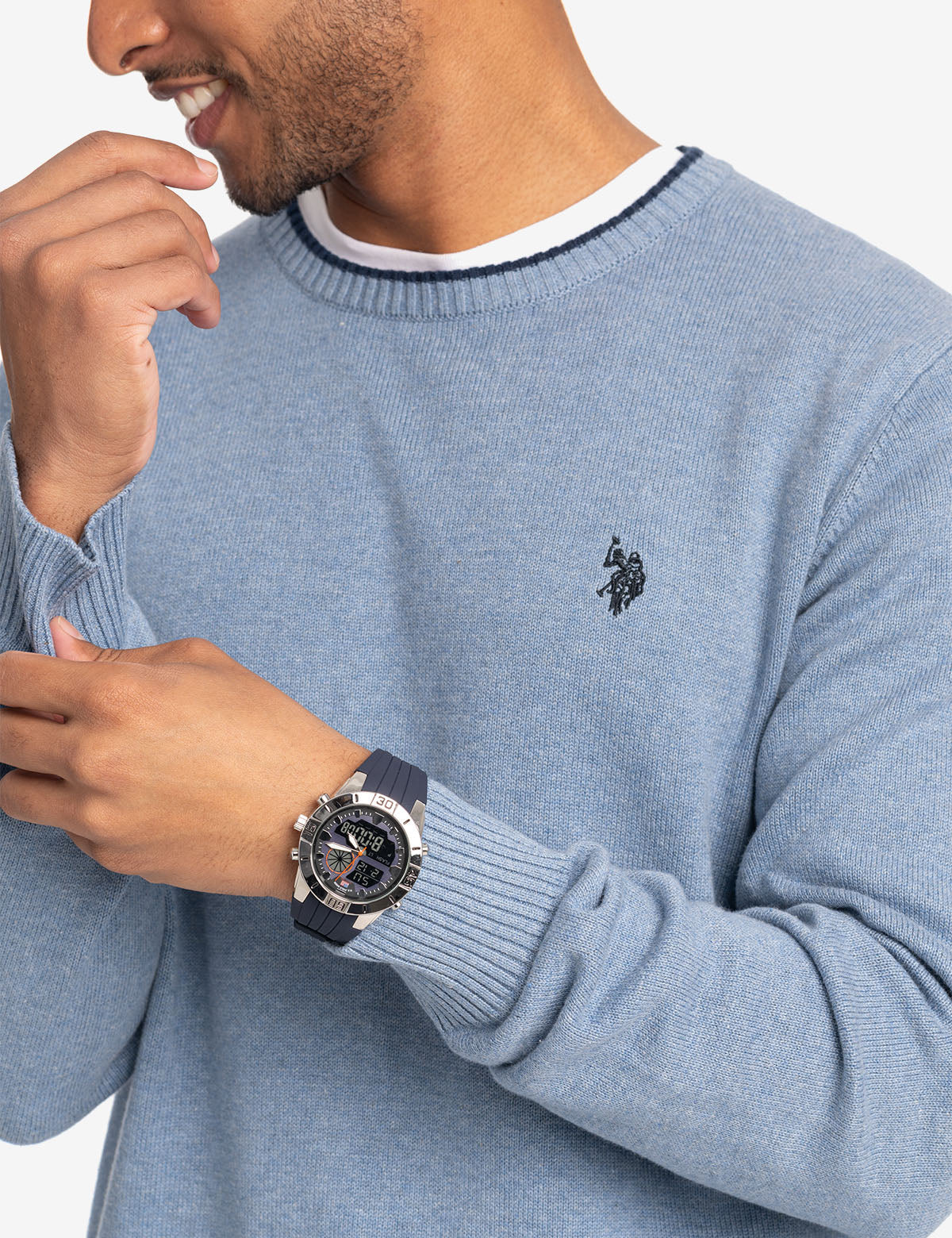 Classic Crew Neck Sweater with Embroidered Logo | Solid Style