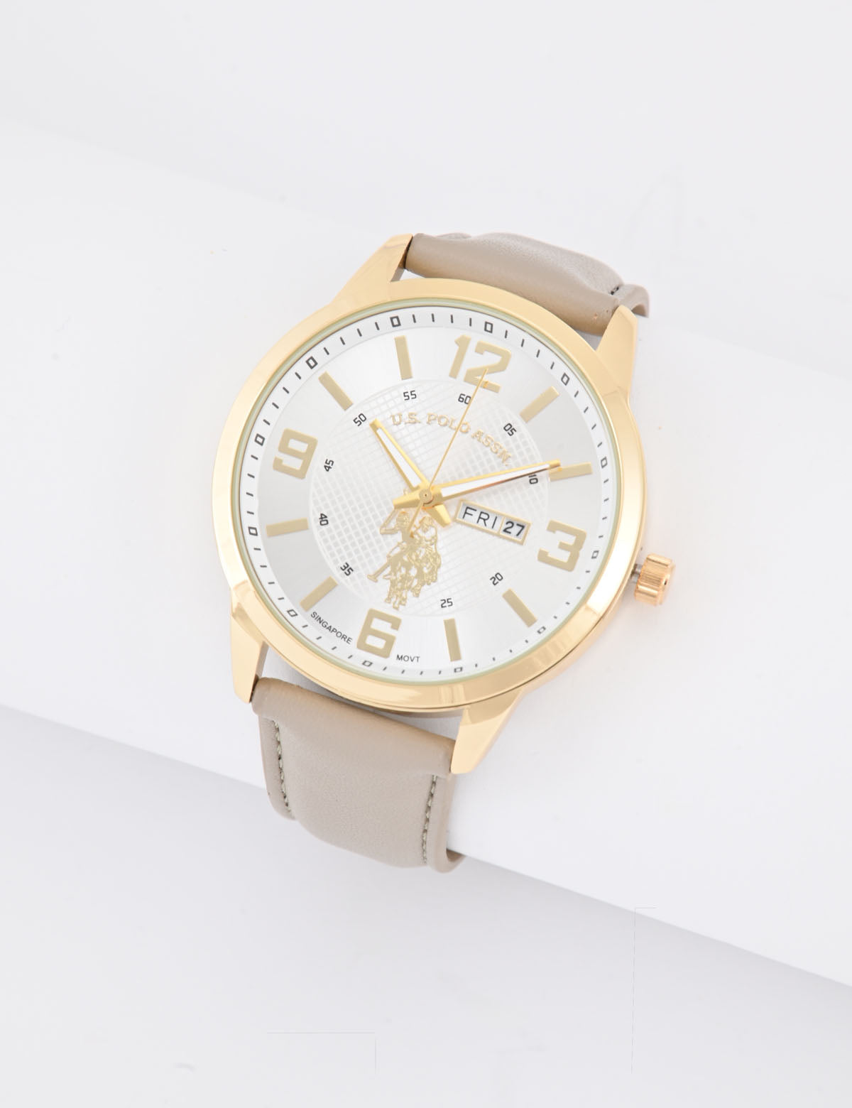 Tan Leather Strap Analog Watch with Gold Accent | Men's Classic Timepiece
