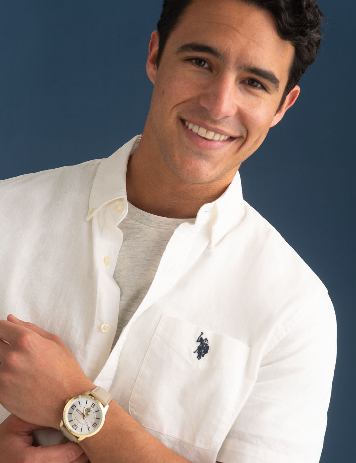 Tan Leather Strap Analog Watch with Gold Accent | Men's Classic Timepiece