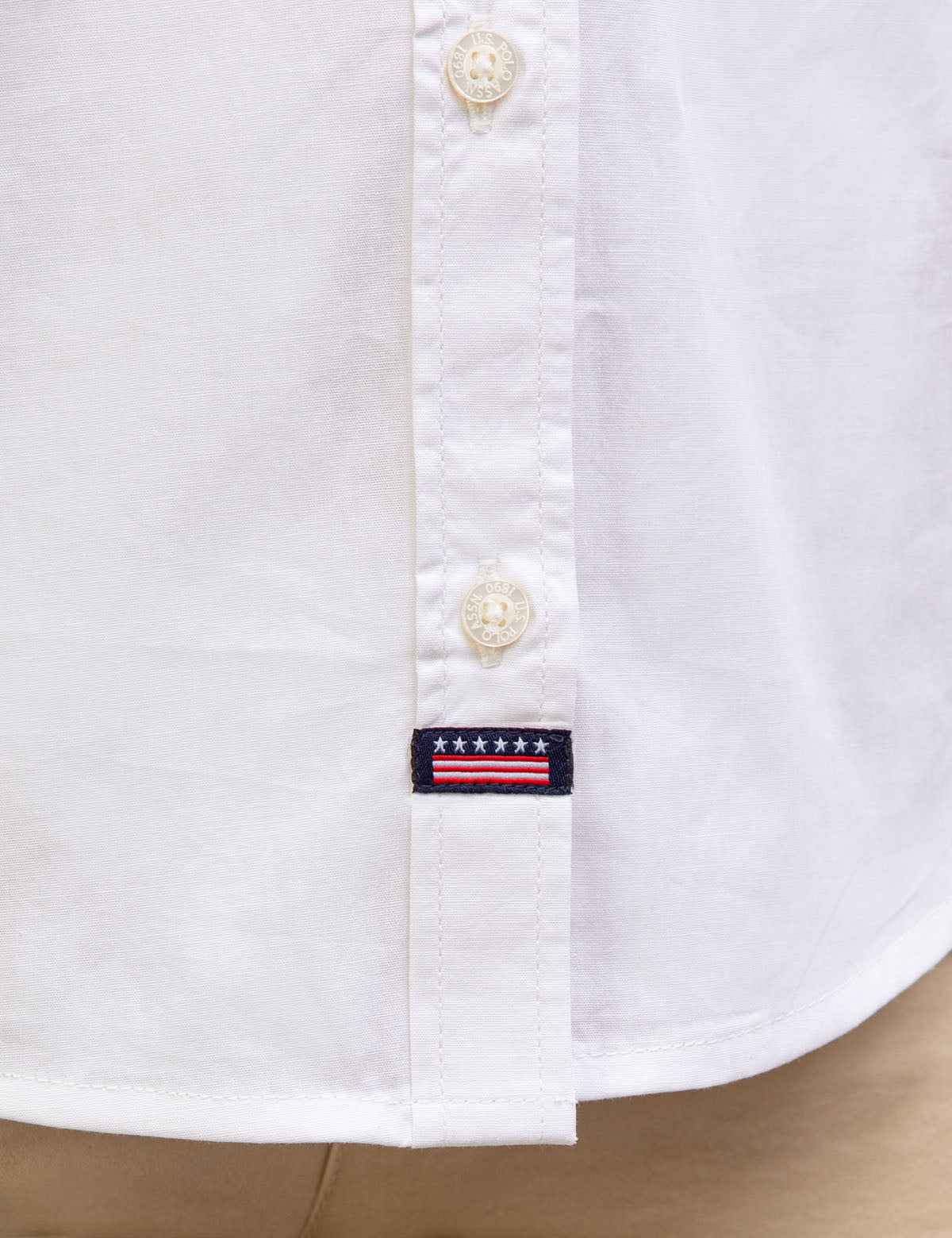 Stretch Poplin Button-Up Shirt with Contrast Trim | Solid Style