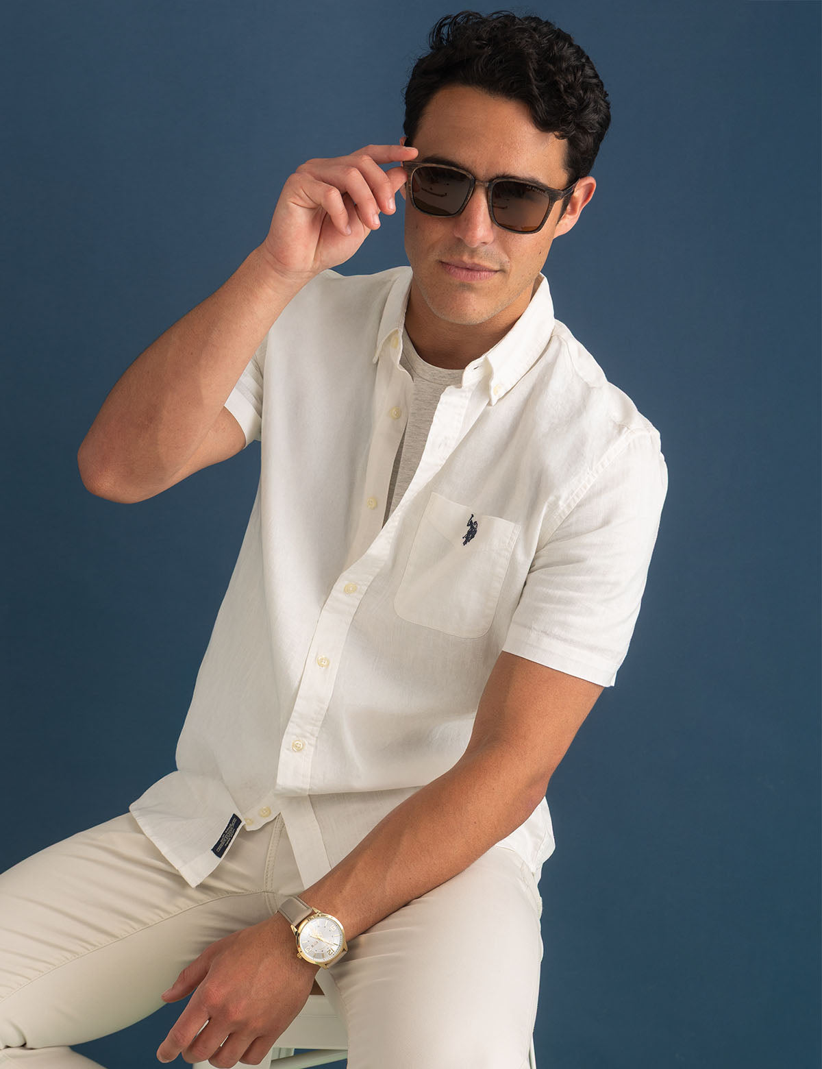 Men's Rectangular Frame Sunglasses for UV Protection | Classic Style