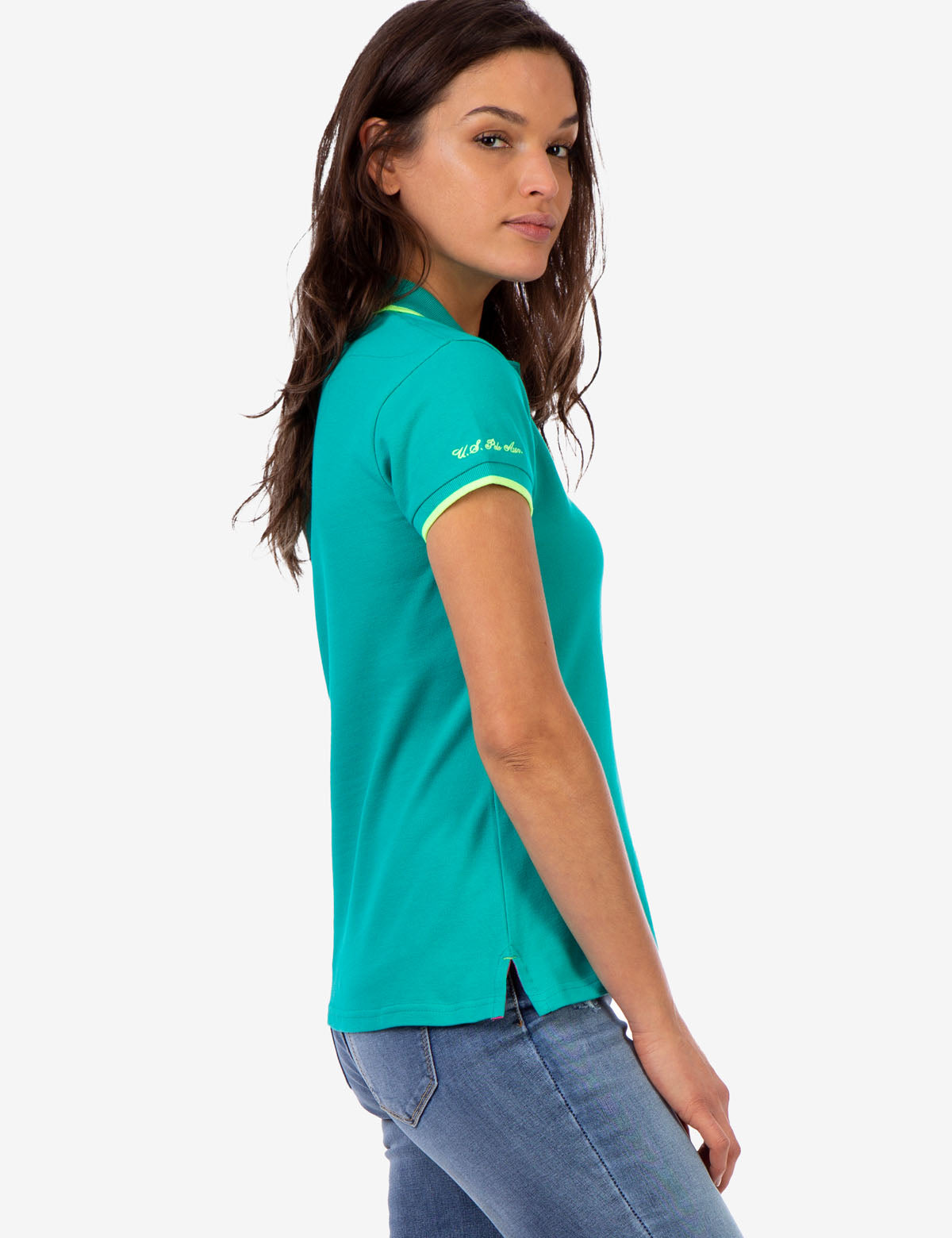 Men's Tipped Polo Shirt with Contrast Collar & Vented Hems