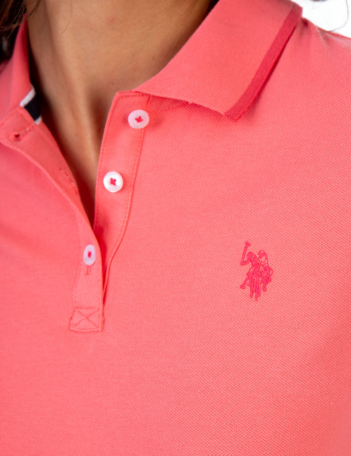 Men's Tipped Polo Shirt with Contrast Collar & Vented Hems
